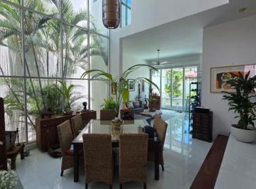 Casa de 3 habitaciones, Panamá · Altos del Golf Precio Oportunidad - Residencial Cerrado, Casa Remodelada