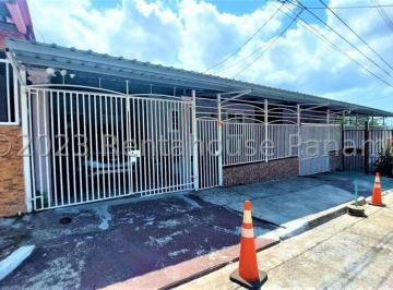 Casa de 3 habitaciones, Panamá · Casa en Venta en Altos de Santa Maria
