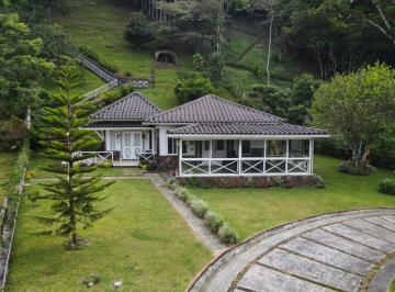Casa de 1 habitación, Chame · Encantadora Cabaña de Inversión en Altos del María