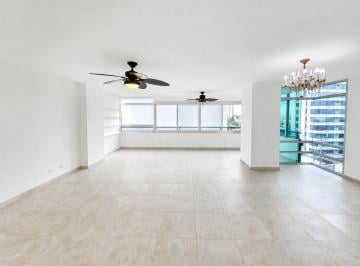 Apartamento de 3 habitaciones, Panamá · Condominio Espacioso y Céntrico en Coco del Mar, Ciudad de Panamá