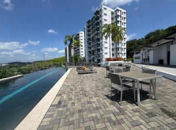 Apartamento de 3 habitaciones, Panamá · Venta de Apartamento en Altos de Panama