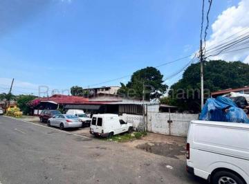 Terreno / Lote en Venta Parque Lefevre · Venta de Terreno en Parque Lefevre