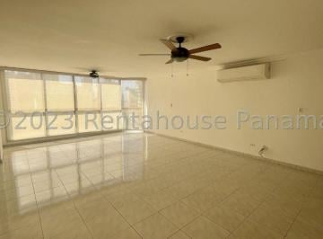 Apartamento de 4 habitaciones, Panamá · Venta de Apartamento en El Cangrejo