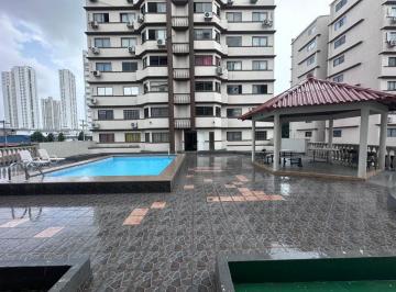 Apartamento de 3 habitaciones, Panamá · Alquilo Parques de Versalles – Santa Elena
