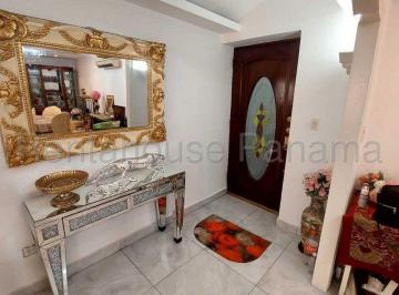 Apartamento de 3 habitaciones, Panamá · Venta de Apartamento en Obarrio