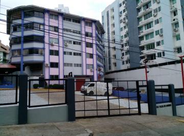 Apartamento de 2 habitaciones, Panamá · Vendo Apartamento en Carrasquilla/carca Parque Omar/ph Plaza de Lourdes (Db)