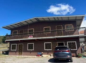 Apartamento de 2 habitaciones, Volcan · Alquiler de Apartamento en Paso Ancho