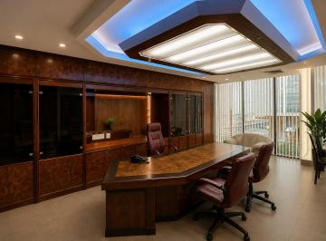 Oficina comercial · 230m² · 6 Recámaras · Alquiler de Oficina en PH Omega, Obarrio