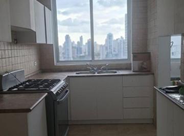 Apartamento de 2 habitaciones, Panamá · Se Alquila San Francisco $1,250