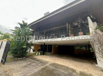 Casa de 4 habitaciones, Panamá · Vendo Casa de 1003 m² en El Carmen 26 - 3461gg
