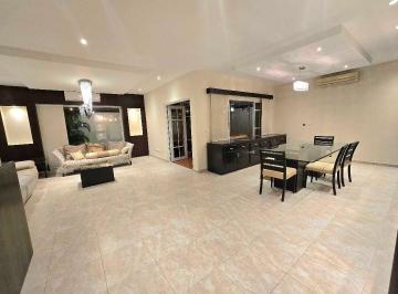 Casa · 296m² · 3 Recámaras · 2 Estacionamientos · Se Alquila Casa en Costa del Este, PH Palmeras del Este