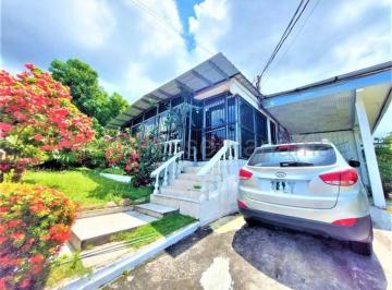 Casa de 7 habitaciones, Panamá · Casa en Venta en Betania