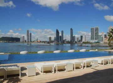 Apartamento de 4 habitaciones, Panamá · Se Alquila Apartamento Amoblado en Av Balboa - Dr