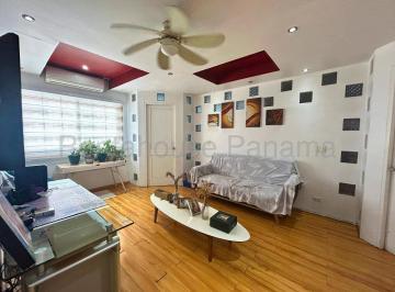 Apartamento de 4 habitaciones, Panamá · Apartamento en Venta en El Cangrejo. 26 - 6925.