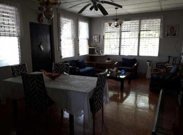 Casa de 3 habitaciones, Panamá · Venta de Casa en Betania