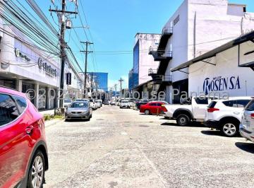 Local comercial , Colón · Vendo Local Comercial de 2700 m² en Ayatur, Colón 27 - 906gg