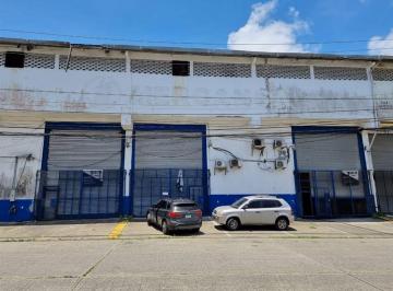 Bodega-Galpón-Depósito , Colón · Propiedad con Instalaciones de Almacenamiento en Venta en La Zona Libre de Colón, Panamá