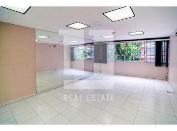 Local comercial · 85m² · 1 Estacionamientos · Se Alquila Local Comercial en El Cangrejo, PH Eder Blue