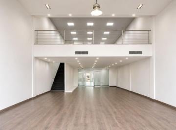 Local comercial , Panamá · Alquiler de Local Comercial en Calle 50, 260 m²