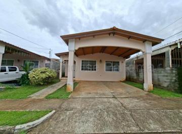 Casa de 3 habitaciones, Arraiján · Venta de Casa en Arraijan Abs