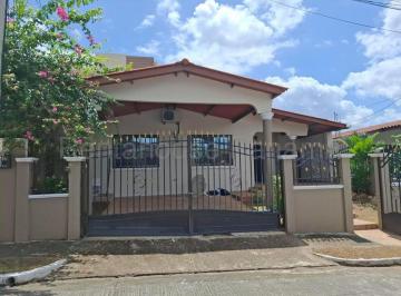 Casa de 3 habitaciones, San Miguelito · Venta de Casa en Brisas del Golf