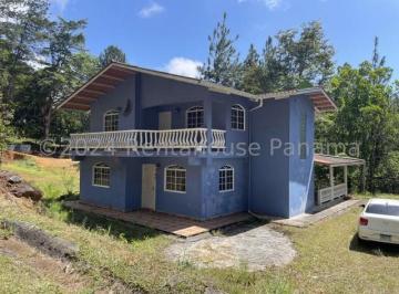 Casa de 4 habitaciones, Cerro Azul · Venta de Casa en Cerro Azul