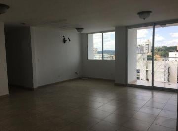 Apartamento de 3 habitaciones, Panamá · Venta de Apartamento en El Cangrejo