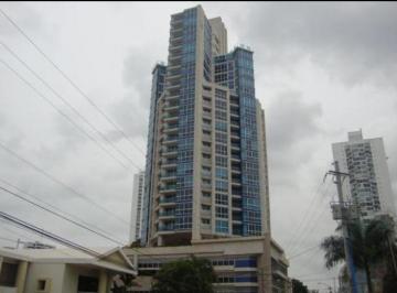 Apartamento · 180m² · 3 Recámaras · 2 Estacionamientos · Vendo Apartamento PH Kolosal Tower