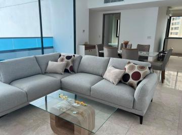 Apartamento · 177m² · 2 Recámaras · 2 Estacionamientos · Alquiler de Amplio Apartamento de 177 m² en Paitilla PH Deluxe 01/09