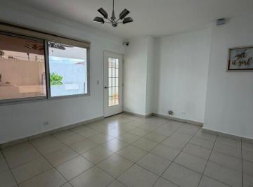 Casa de 3 habitaciones, Panamá · Se Alquila Quintas de Versalles