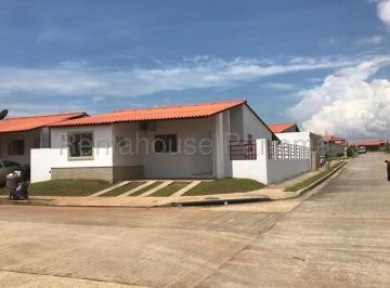 Casa de 3 habitaciones, La Chorrera · Venta de Casa en Arboledas Chorrera