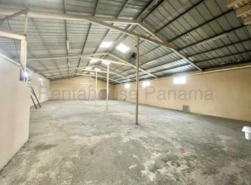 Bodega-Galpón-Depósito , Panamá · Amplia Galera en Alquiler en Parque Lefevre