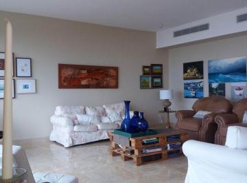 Apartamento de 4 habitaciones, Panamá · Apartamento en Costa del Este PH Zeus en Venta