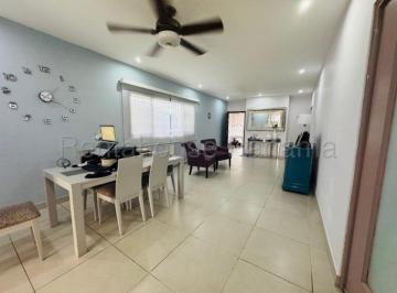 Casa de 3 habitaciones, Panamá · Vendo Casa en Chanis