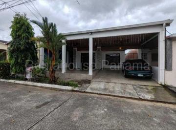 Casa de 3 habitaciones, Panamá · Vendo Casa en San Antonio Ka26 - 3555