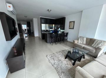 Apartamento de 3 habitaciones, Panamá · Alquiler Apartamento Amoblado Obarrio