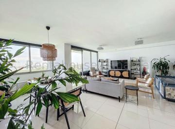 Apartamento de 3 habitaciones, Panamá · Apartamento en Costa del Este PH Bali en Venta
