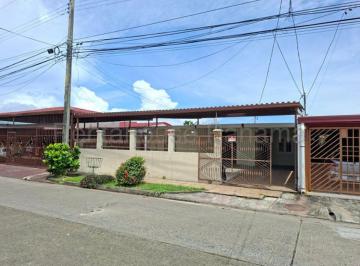 Casa de 3 habitaciones, Panamá · Casa en Venta de 247.25 m², en Chanis