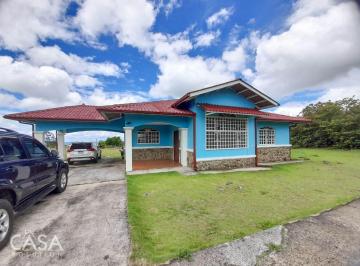 Casa de 2 habitaciones, Boquete · ¡Reducción de Precio! Casa de Montaña en Venta en El Frances, Boquete, Chiriquí