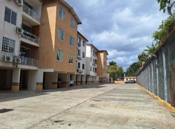Apartamento de 2 habitaciones, Panamá · Vendo Moderno Apartamento en Villa Zaita
