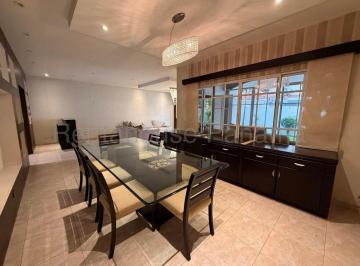 Casa de 3 habitaciones, Panamá · Alquiler Casa Costa del Este