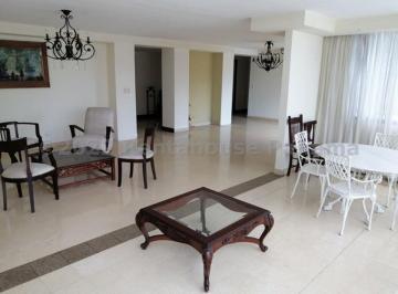 Apartamento de 3 habitaciones, Panamá · Venta de Apartamento en Obarrio