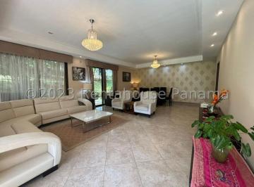 Apartamento de 3 habitaciones, Panamá · Venta de Apartamento en Clayton PH Embassy Club 301 m