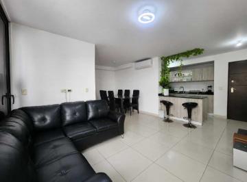 Apartamento · 100m² · 3 Recámaras · 2 Estacionamientos · Alquiler Apartamento Amoblado en El Carmen