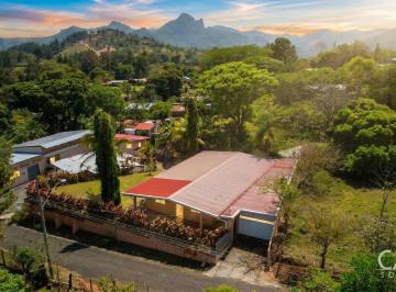 Casa de 3 habitaciones, Chame · Reducción de Precio! $175k o Mejor Oferta! Casa con Vista a La Montaña en Venta en Sora, Chame