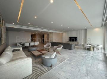 Apartamento de 4 habitaciones, Panamá · Bello Apartamento en Venta en Paitilla