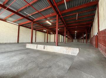 Bodega-Galpón-Depósito · 16000m² · 2 Estacionamientos · Vendo Bodega Cocosolito Zona Libre de Colon