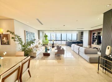 Apartamento · 303m² · 4 Recámaras · 3 Estacionamientos · La Vista / Santa Maria / Venta