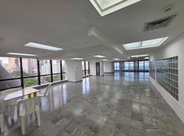 Oficina comercial · 250m² · 4 Recámaras · 4 Estacionamientos · Alquiler de Oficina en PH Torre Bac, Bella Vista