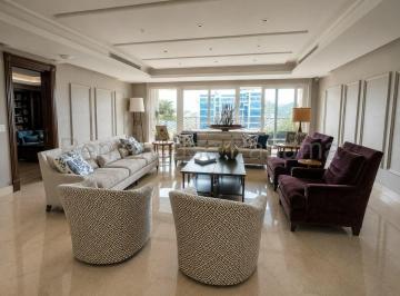 Apartamento de 3 habitaciones, Panamá · Apartamento en Venta en El Cangrejo